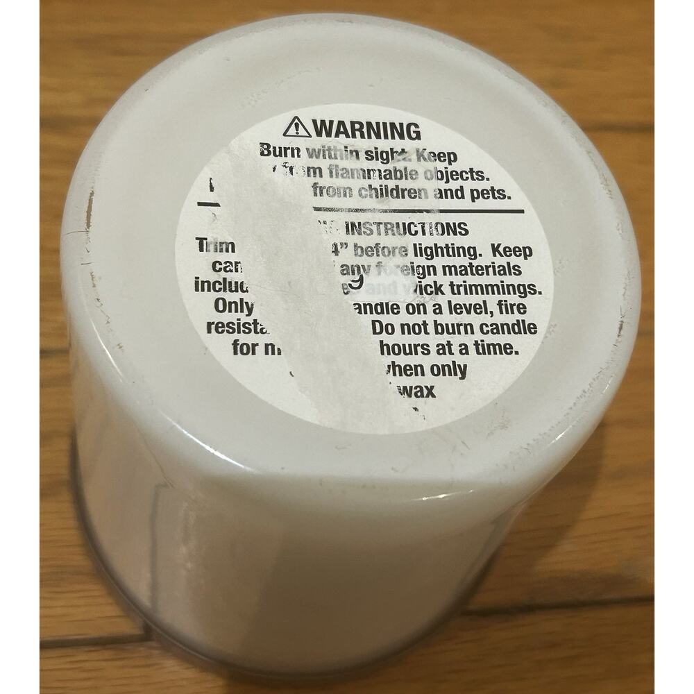 New Pumpkin Latte 10 oz Candle - Picture 7 of 7